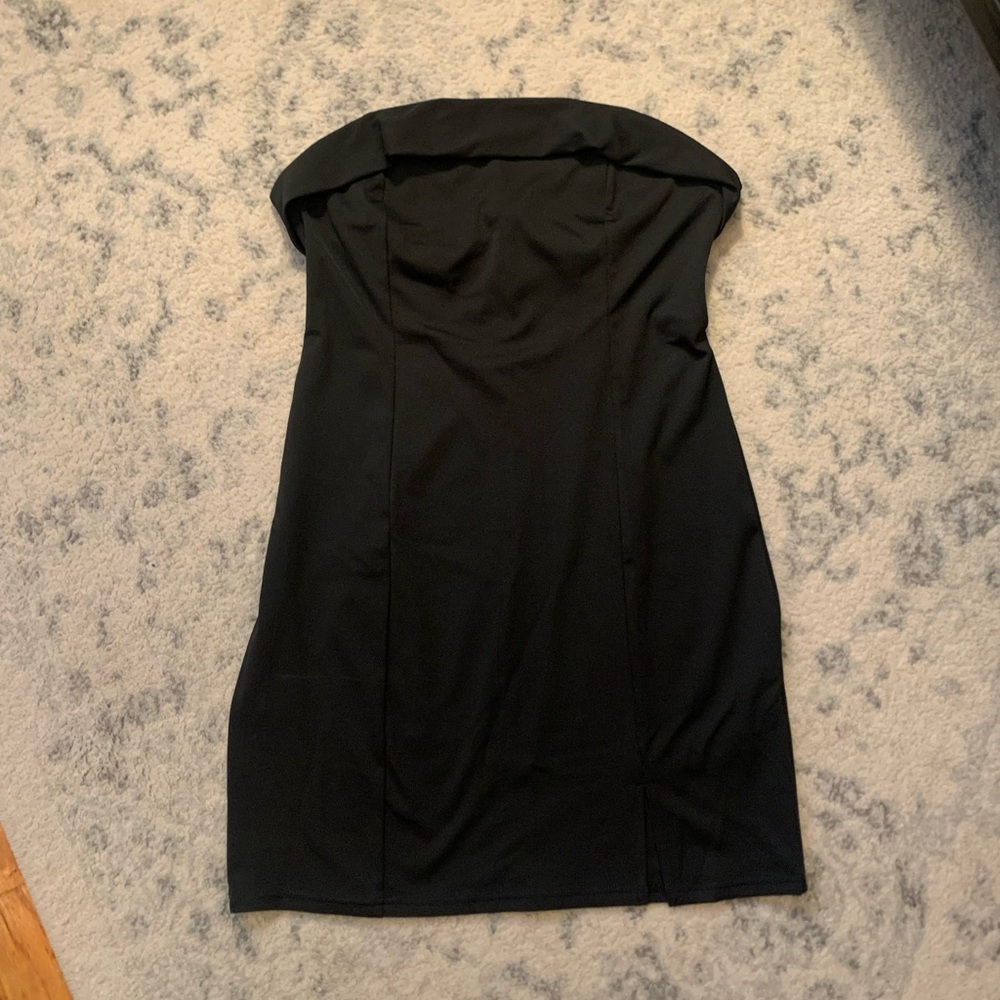 SHEIN Black Strapless Cocktail Dress